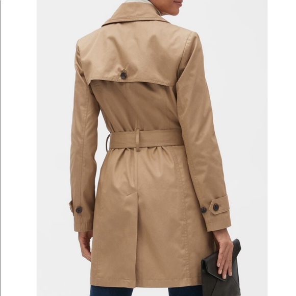 Banana Republic Trench Coat - Picture 3 of 6
